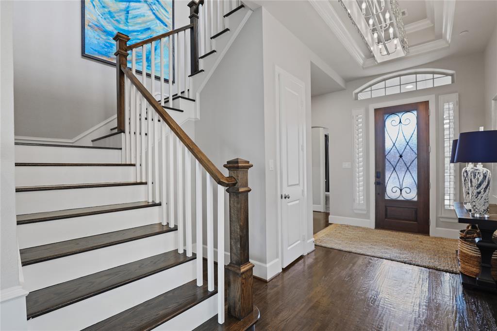 4440 Honeyvine Lane Property Photo 4