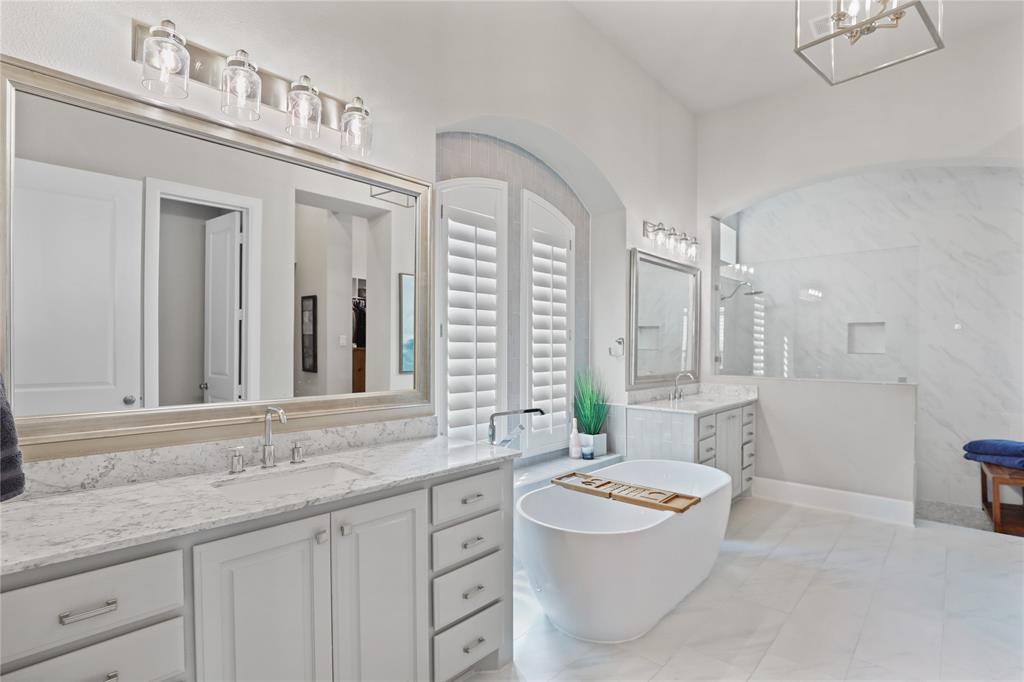 4440 Honeyvine Lane Property Photo 17