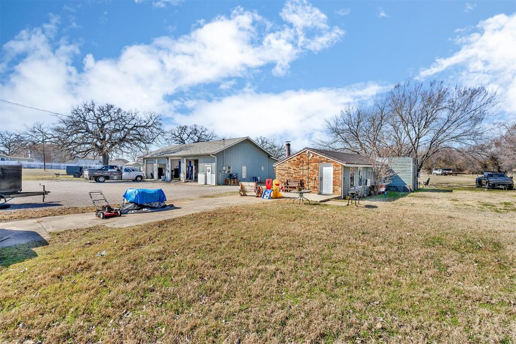 6821 Smithfield Road Property Photo 13