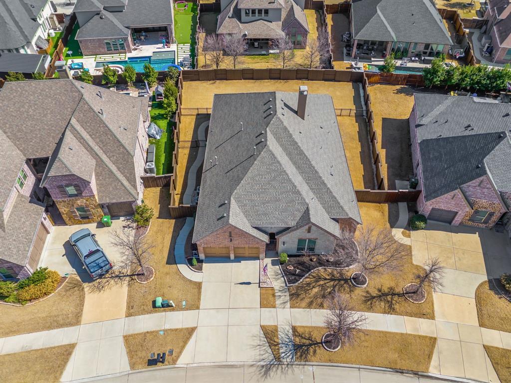 871 Greenbriar Lane Property Photo