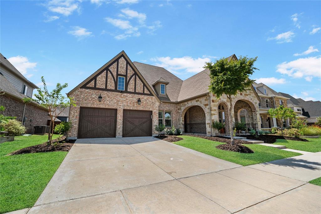 14163 Regents Park Property Photo