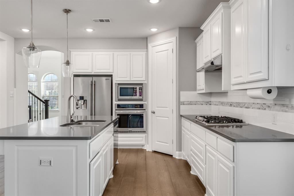 4300 Indigo Lark Lane Property Photo