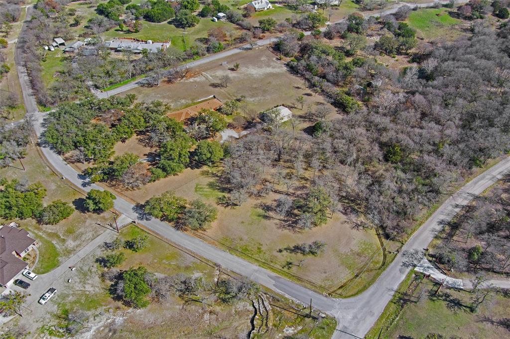 325 Concho Trail Property Photo