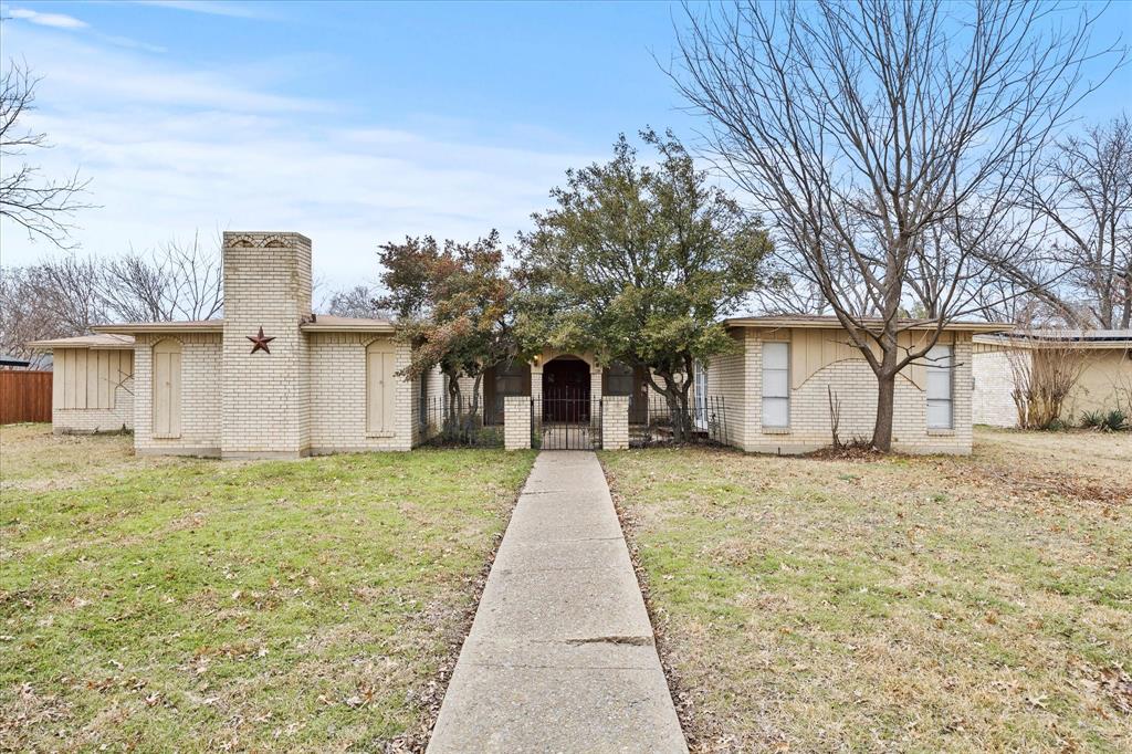 105 Elm Crest Drive Property Photo