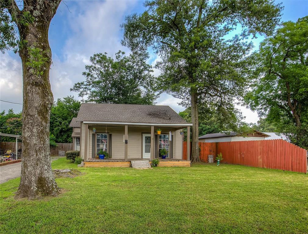 222 Ponder Street Property Photo