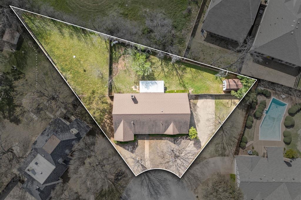 6428 Diamond Loch Property Photo
