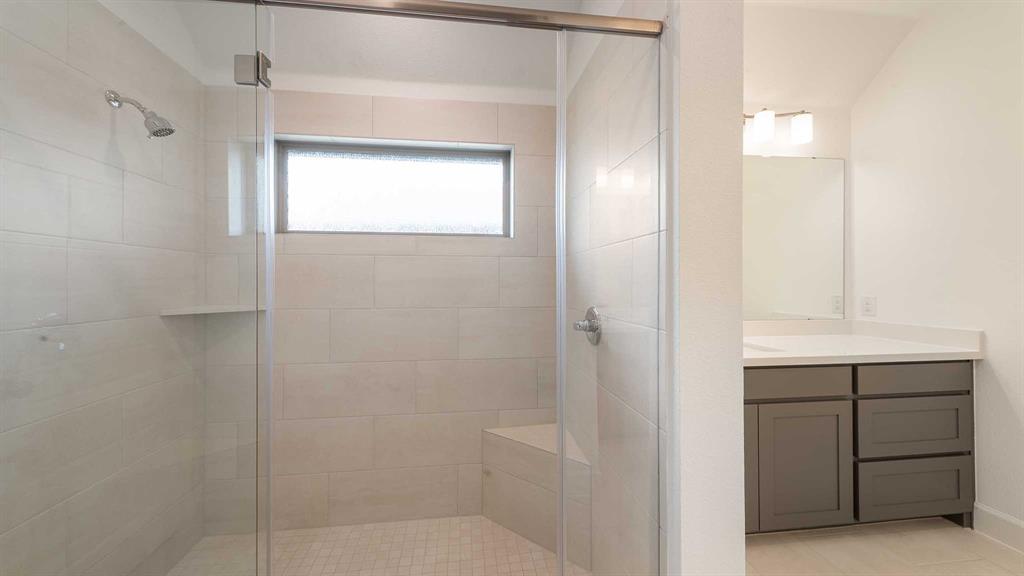 4124 Hudson Street Property Photo 18