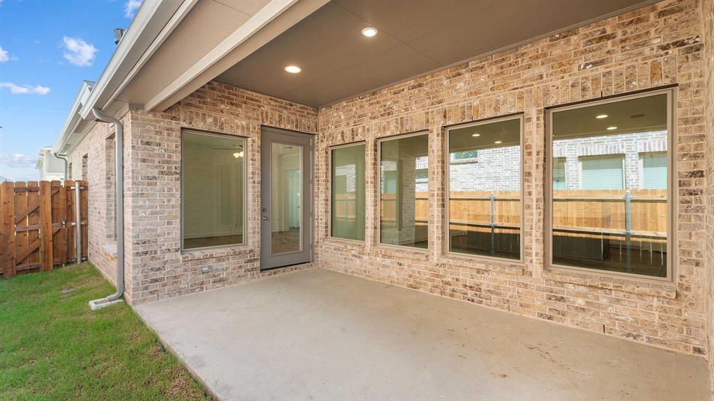 4124 Hudson Street Property Photo 19