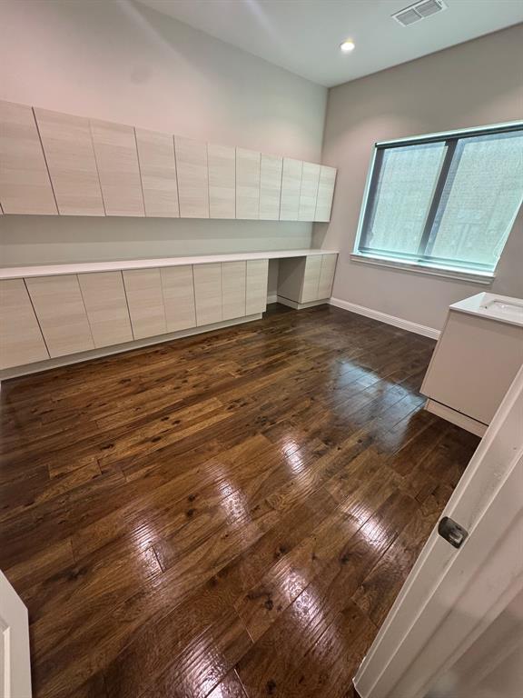 4425 Plano Parkway Property Photo 15
