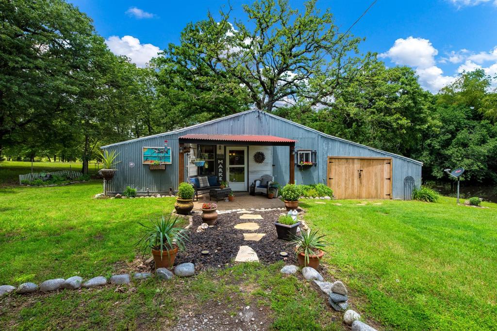 312 Magnus Road Property Photo