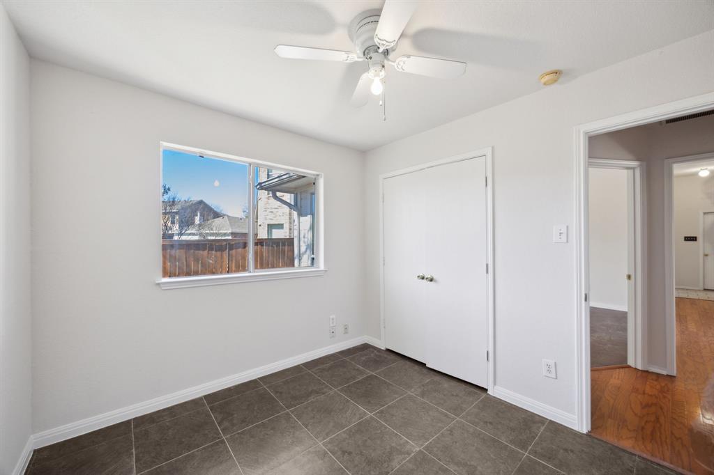 906 Park Row Circle Property Photo 17