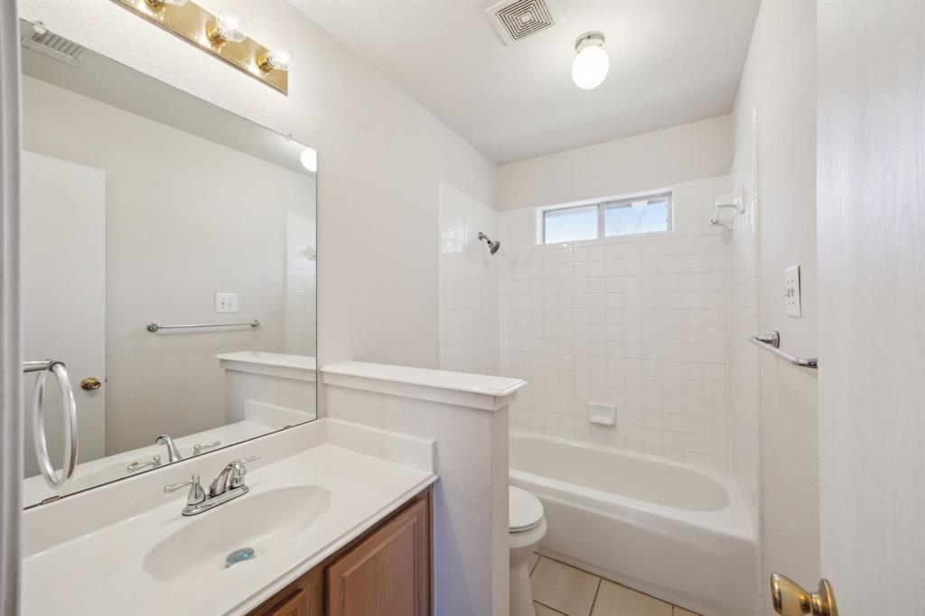 906 Park Row Circle Property Photo 19