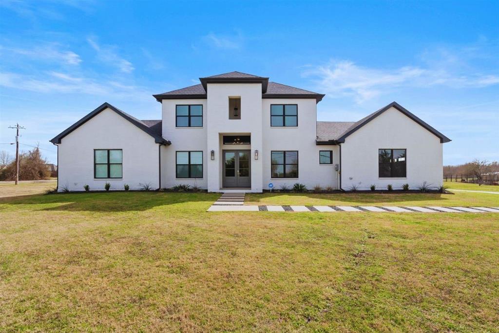 1256 E Highland Road Property Photo