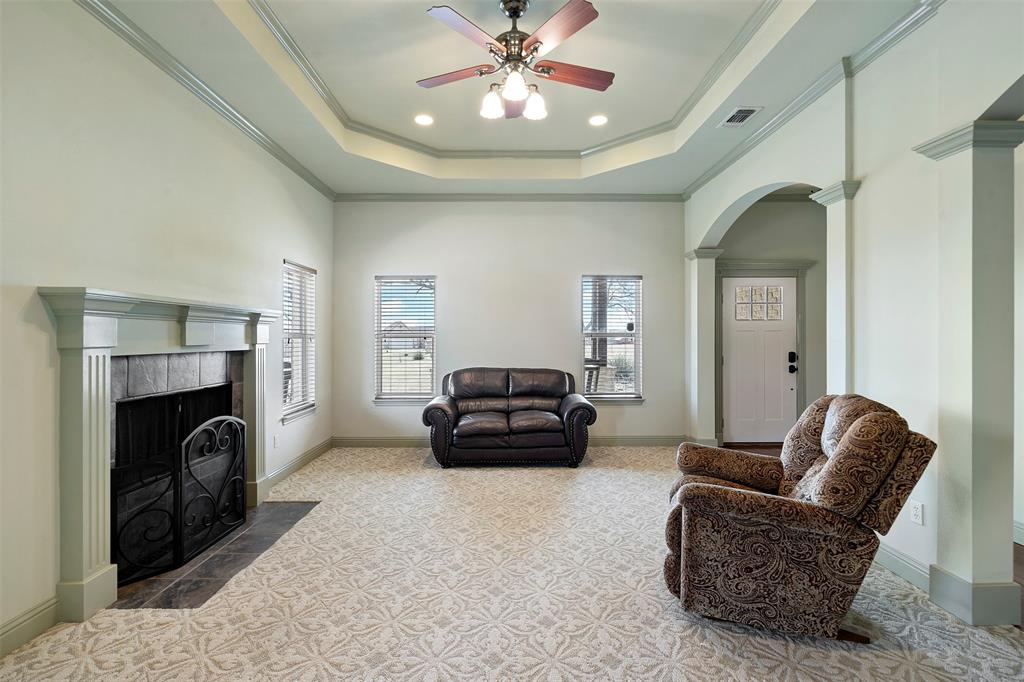 2118 Darby Dan Court Property Photo 7