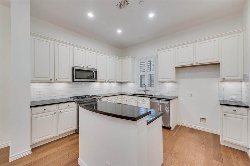 15848 Breedlove Place Property Photo