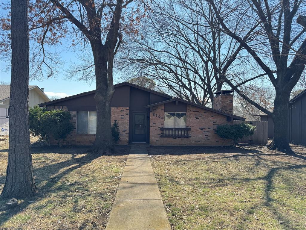 510 Shelly Court Property Photo