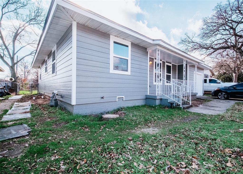 3800 Carnation Avenue Property Photo