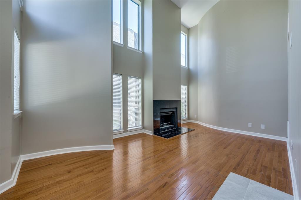 4130 Newton Avenue A Property Photo 1