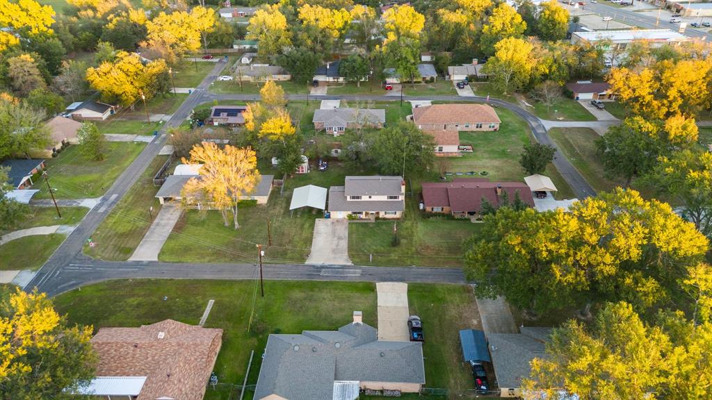 422 Azalea Street Property Photo