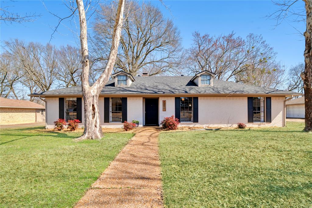 865 42nd Street Property Photo