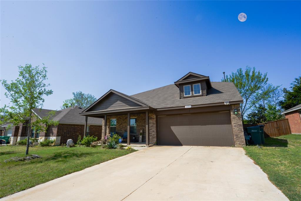 2204 San Jacinto Way Property Photo 1