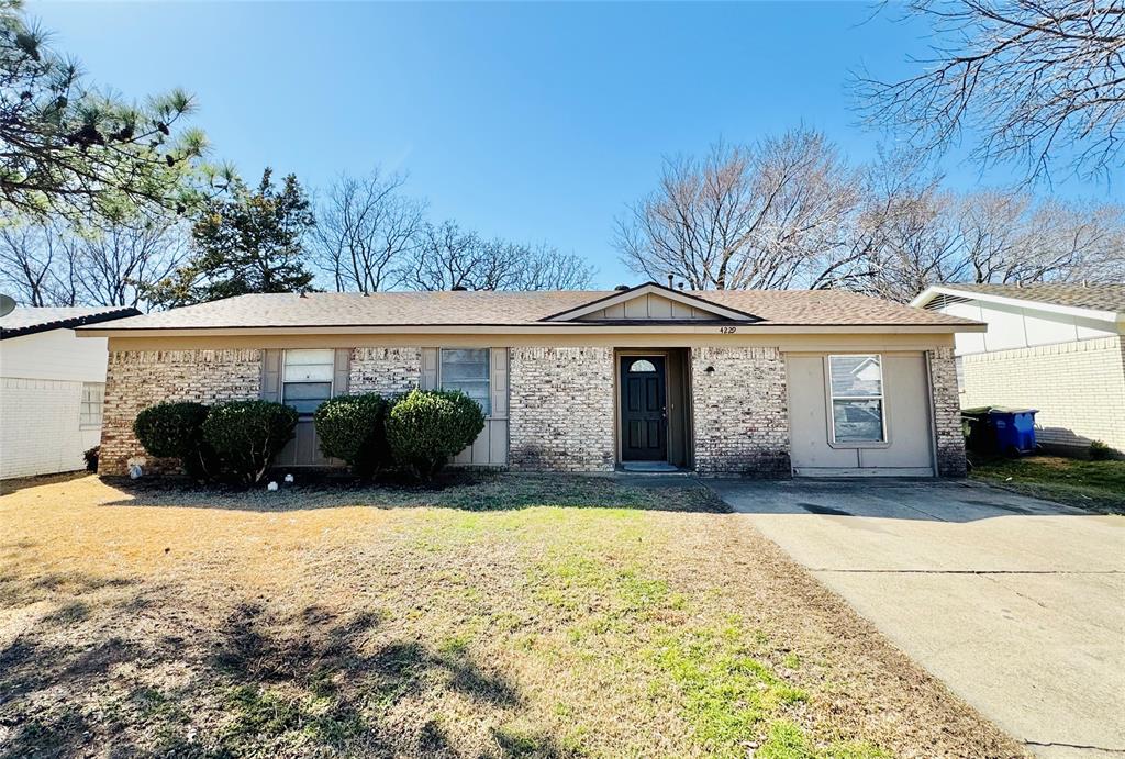 4229 Culmer Lane Property Photo