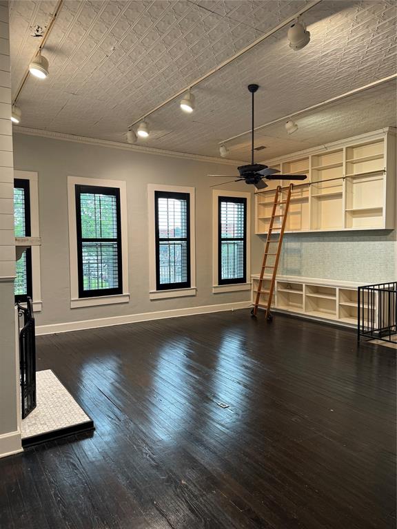 109 E Bridge Street Property Photo 21