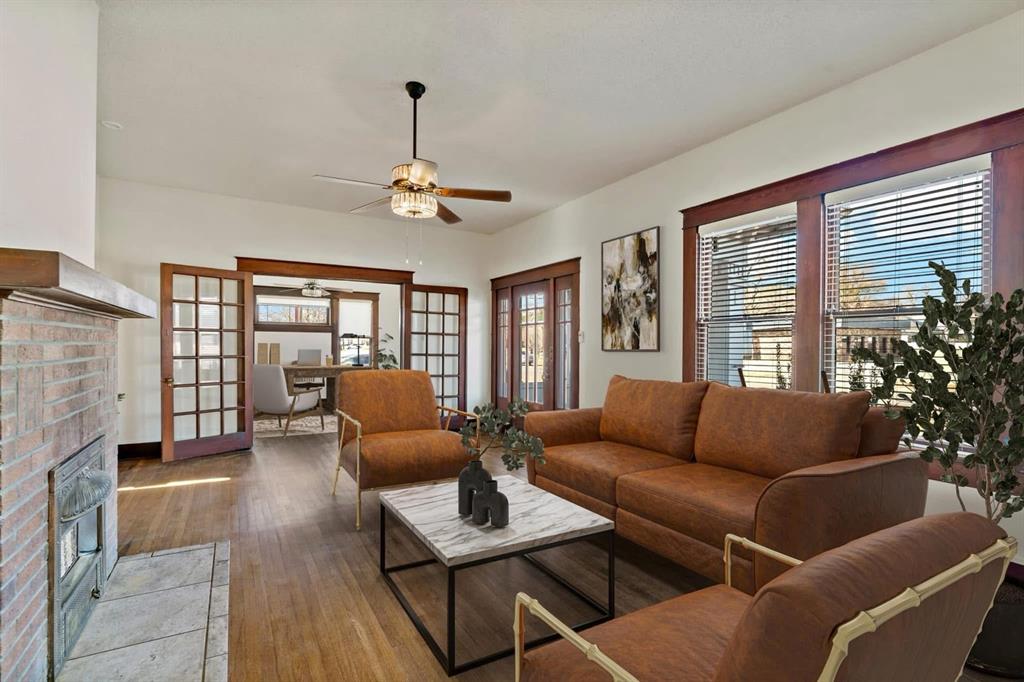 1116 Lamar Property Photo 2