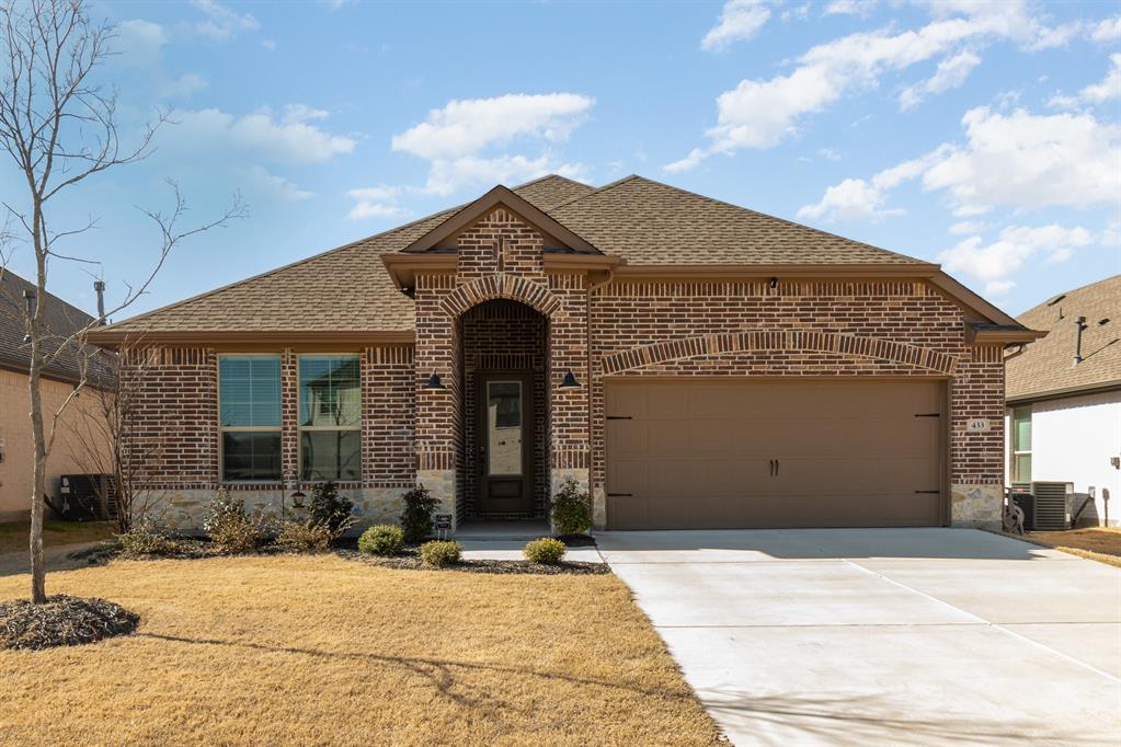 433 Hazeltine Road Property Photo