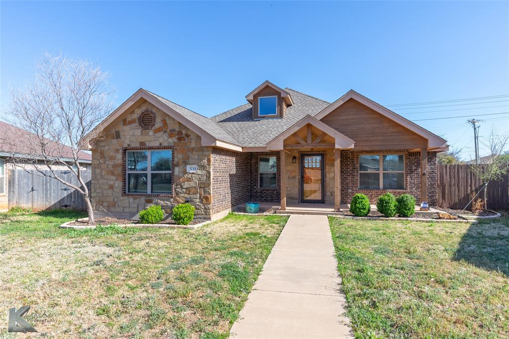 3733 Kallies Cove Property Photo