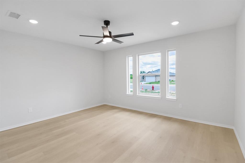 812 Bella Boulevard Property Photo 10