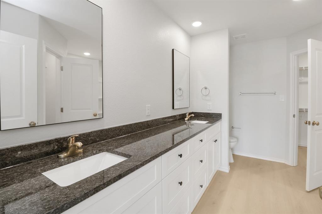 812 Bella Boulevard Property Photo 12