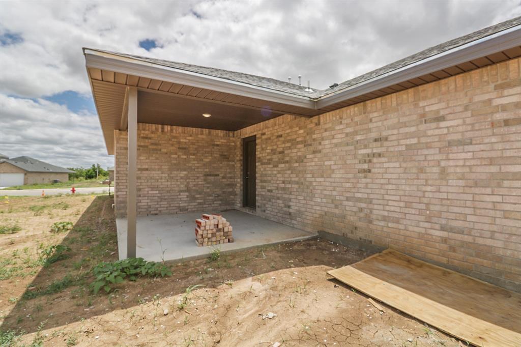 812 Bella Boulevard Property Photo 23