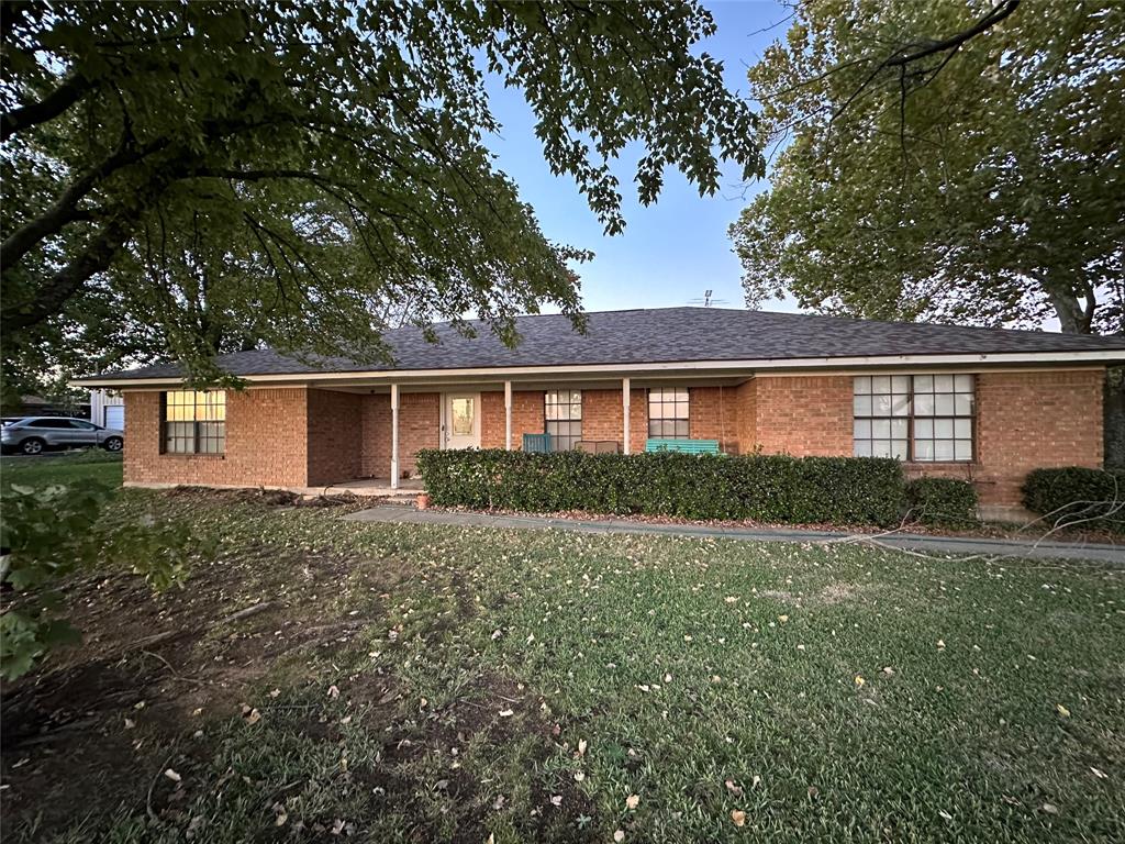1121 Bones Chapel Road Property Photo