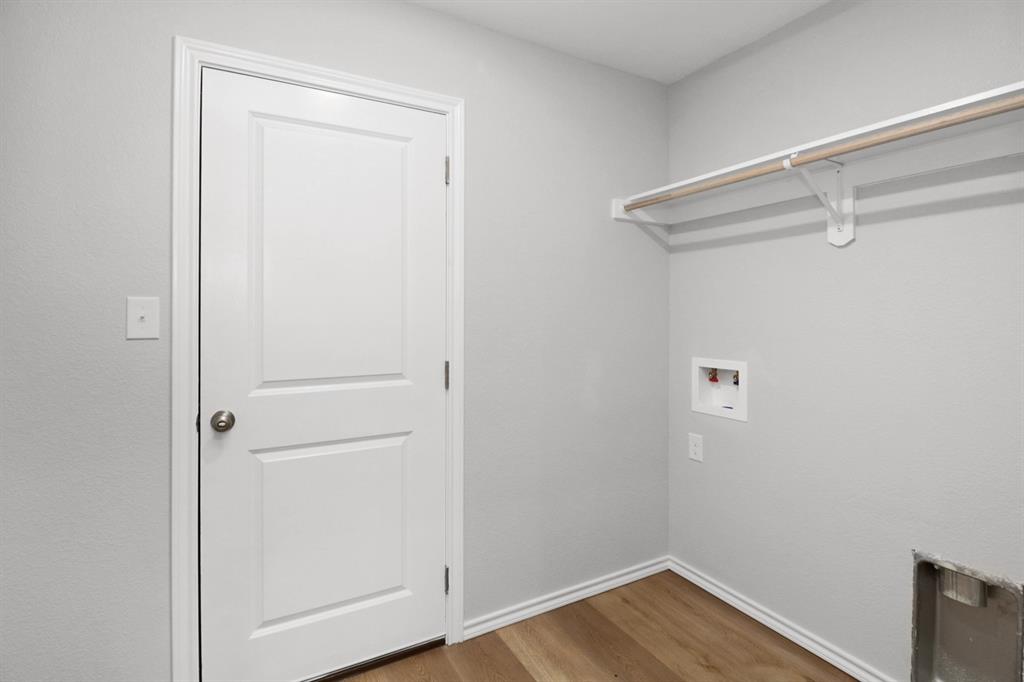 900 Bella Boulevard Property Photo 11
