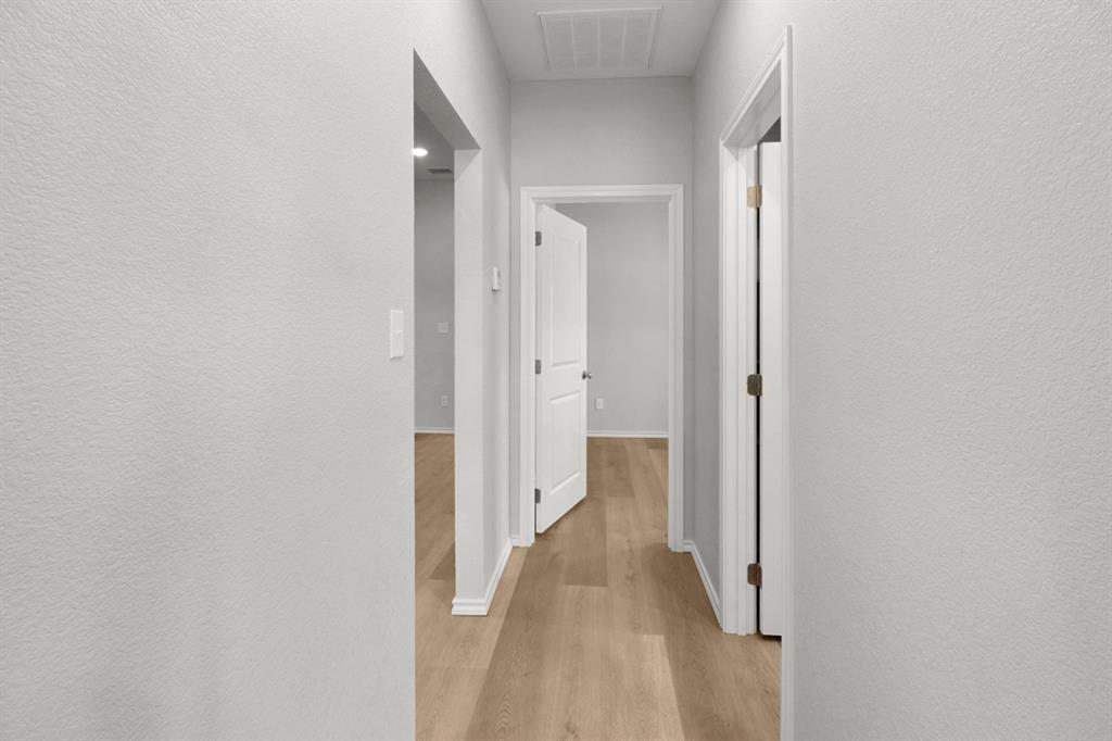 900 Bella Boulevard Property Photo 18