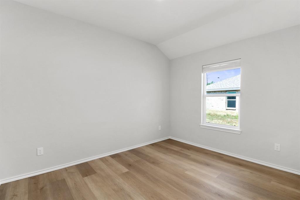 900 Bella Boulevard Property Photo 23