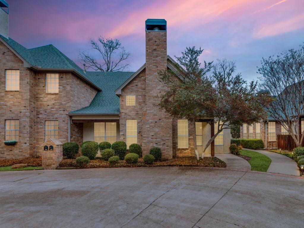 5863 Pecan Chase Property Photo