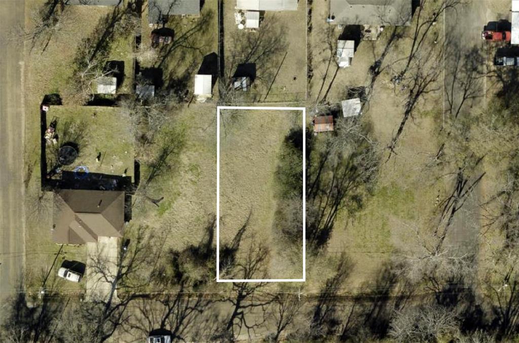 Lot 7 Pleasant St. Property Photo