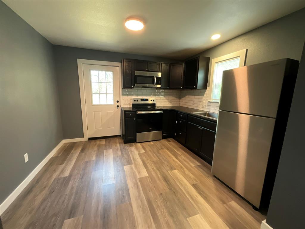 220 Bois D Arc Street Property Photo