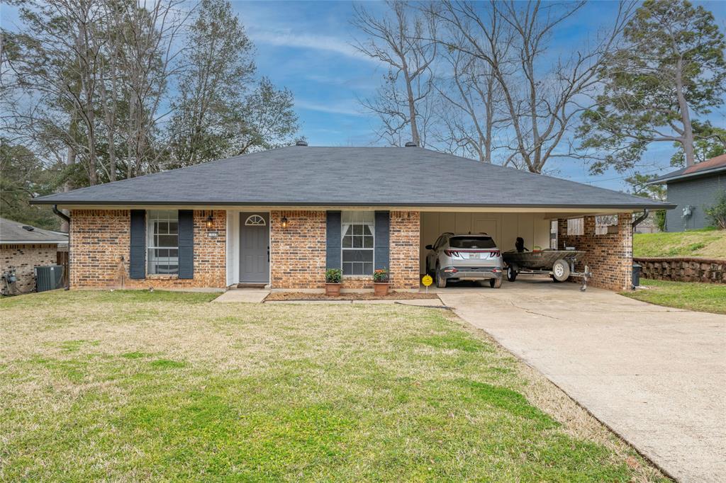 113 Casa Drive Property Photo