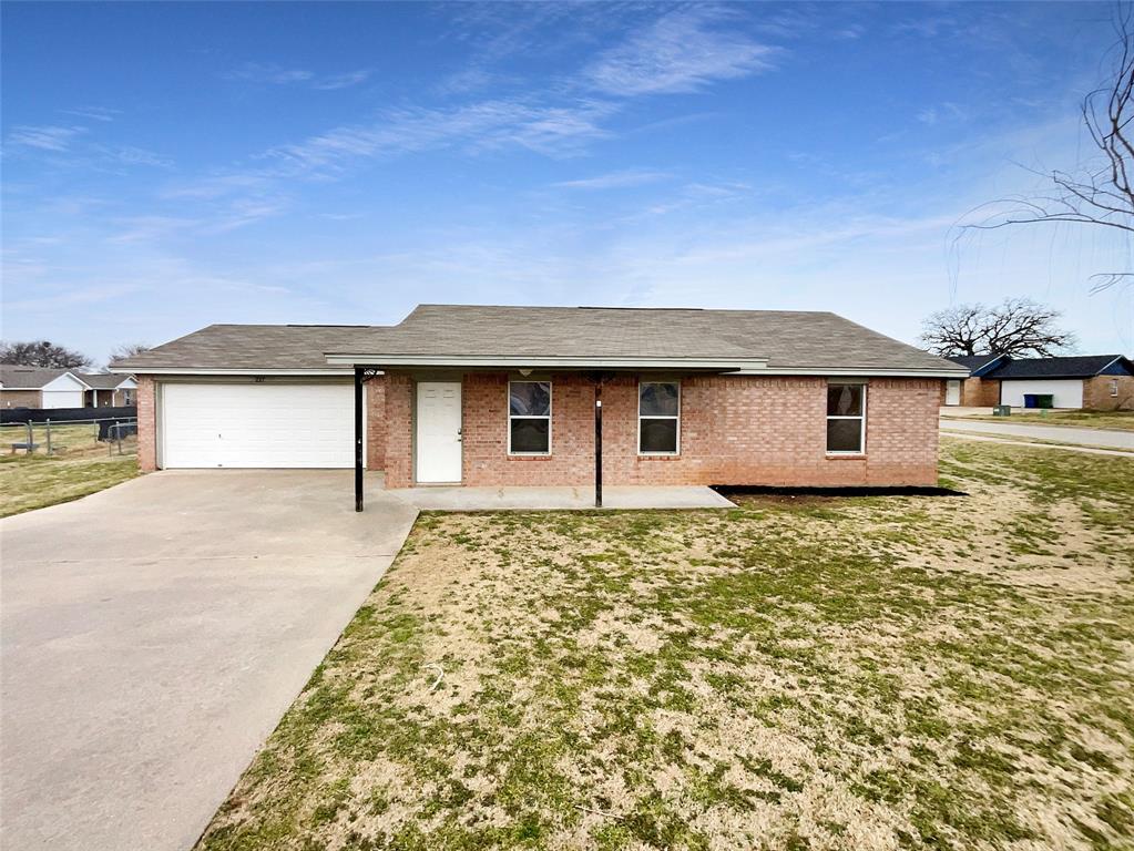 217 Dean Court Property Photo