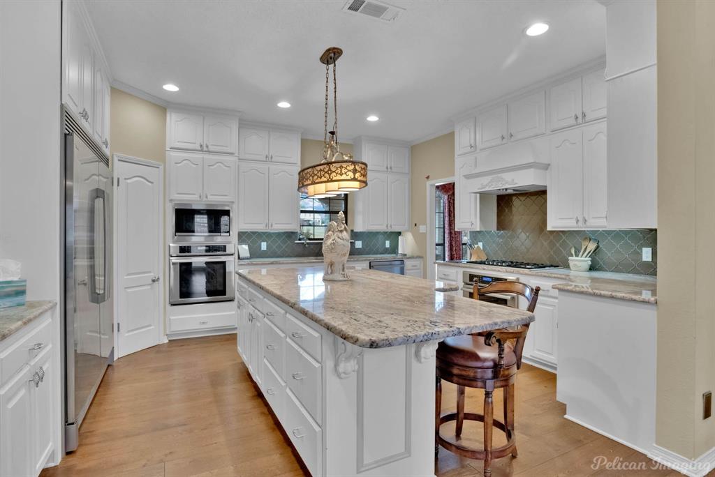 5765 Camelot Drive Property Photo 11