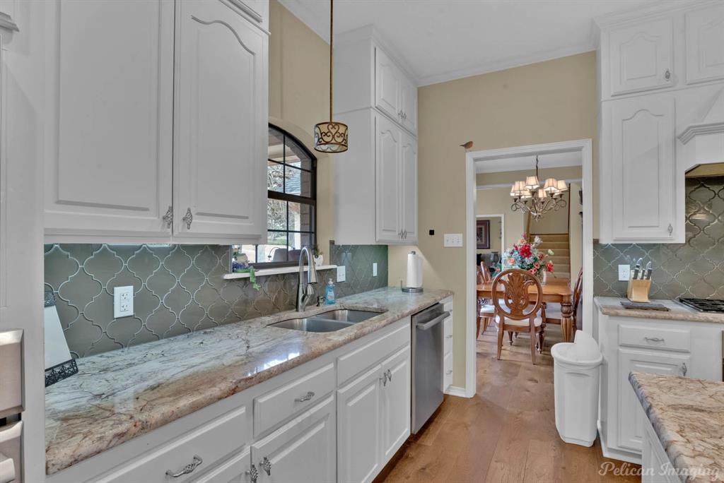 5765 Camelot Drive Property Photo 12