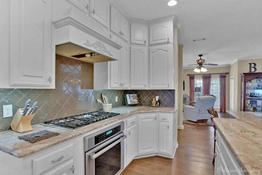 5765 Camelot Drive Property Photo 14