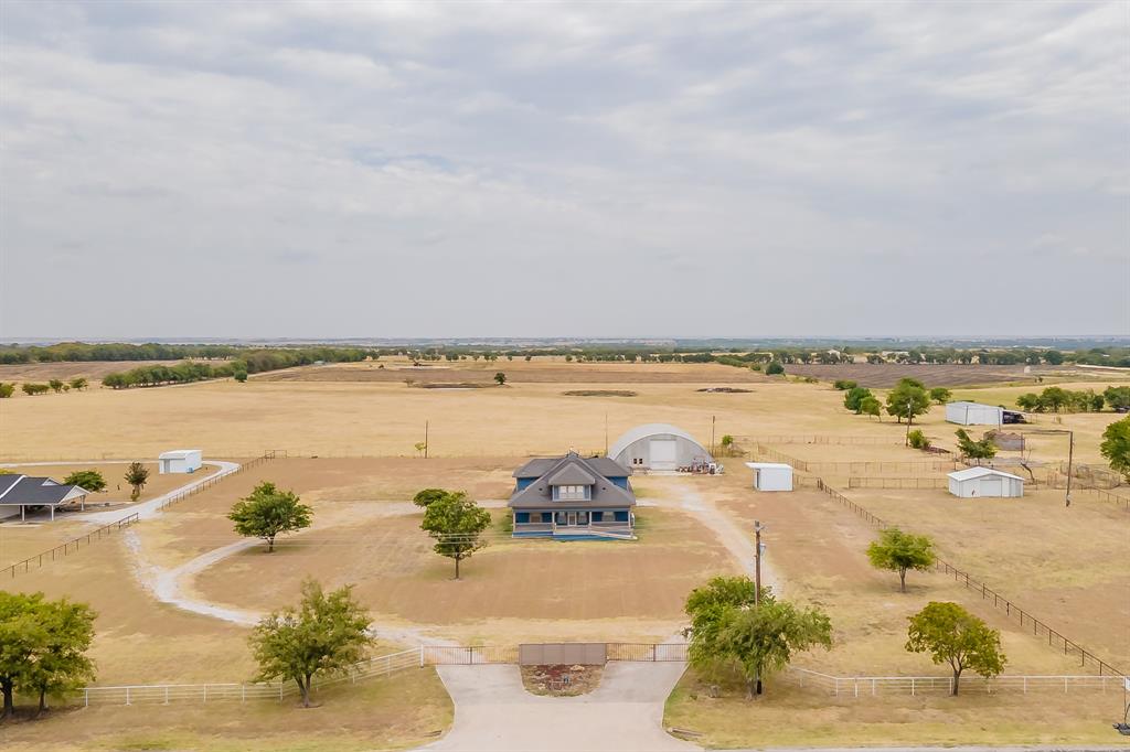 2163 Illinois Street Property Photo