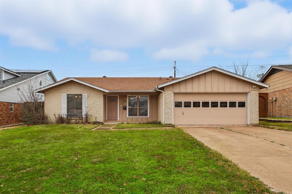 2813 Lago Vista Loop Property Photo