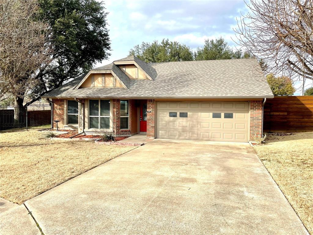 2801 Strother Circle Property Photo