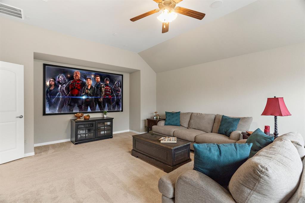 611 Paint Creek Court Property Photo 8