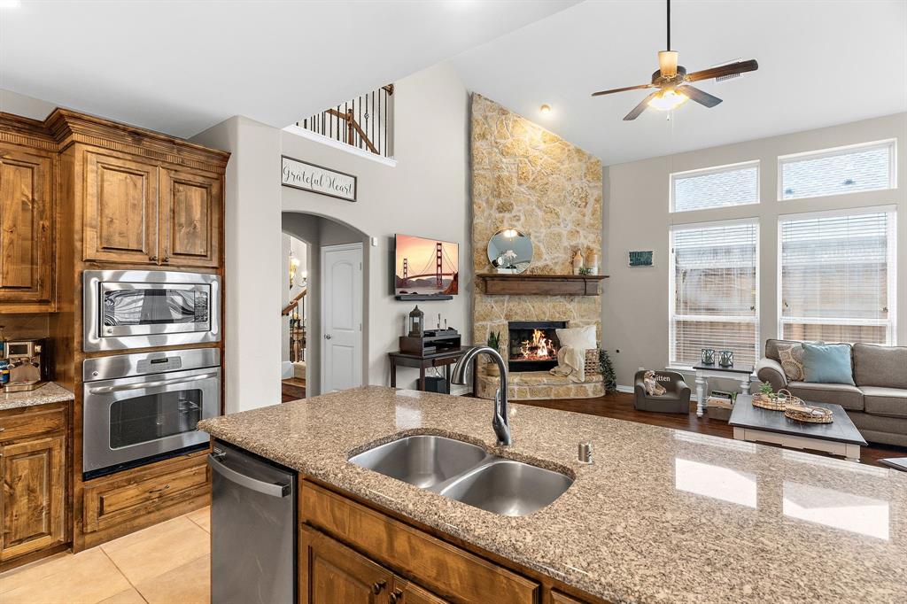 611 Paint Creek Court Property Photo 16